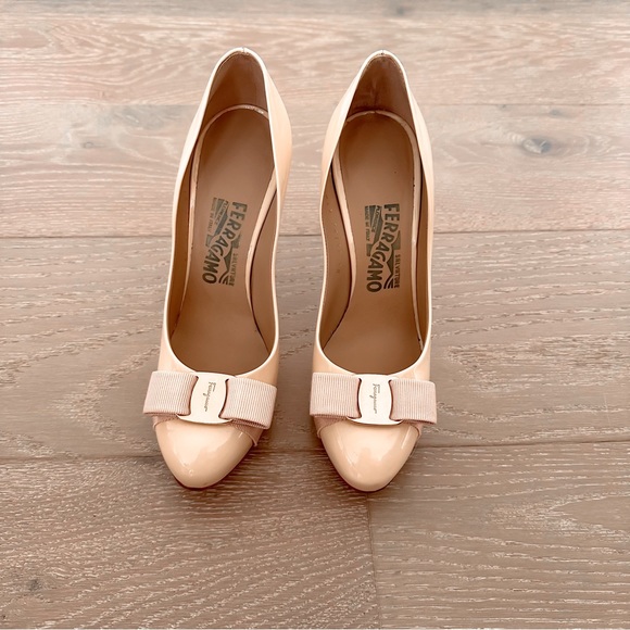 New Salvatore Ferragamo Rilly Nude Bow Pumps 6.5 or 37 - Picture 5 of 6